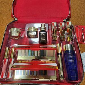Estee Lauder Holiday Set